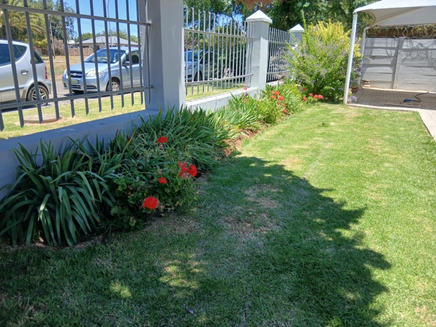 To Let 3 Bedroom Property for Rent in Universitas Free State